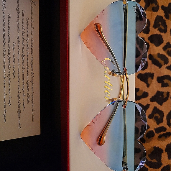 Cartier Heart Sunglasses - Picture 2 of 3